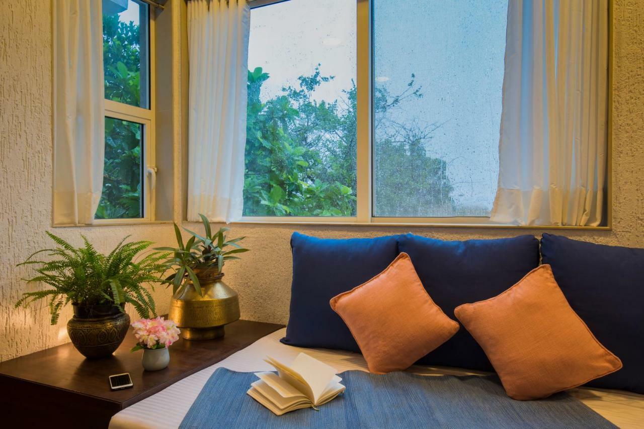 El Lodge By Stayvista - Pool, Lawn, And A Charming Gazebo For Your Perfect Getaway Lonavala Extérieur photo